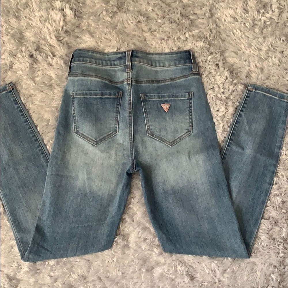 GUESS jeans!! - Picture 3 of 4